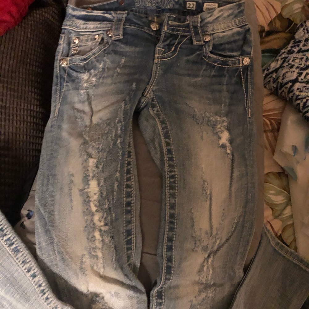 Jeans - Picture 2 of 2